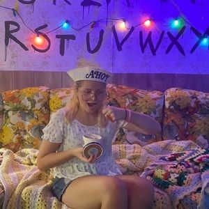 Meet your Posher, Claudia